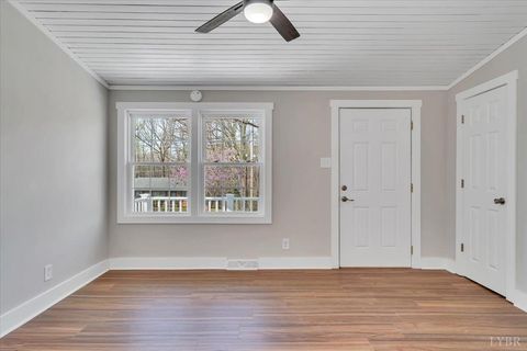 Tiny photo for 471 Briar Cliff Circle, Lynchburg, VA 24502 (MLS # 365183)