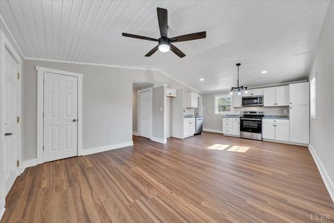 Tiny photo for 471 Briar Cliff Circle, Lynchburg, VA 24502 (MLS # 365183)