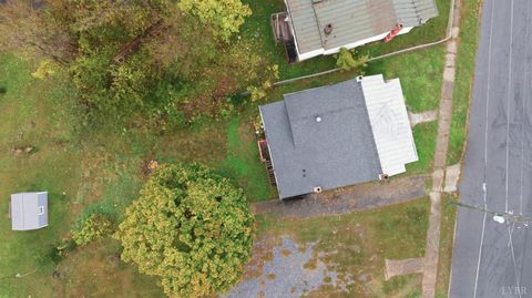 Tiny photo for 2403 Poplar Street, Lynchburg, VA 24502 (MLS # 362791)