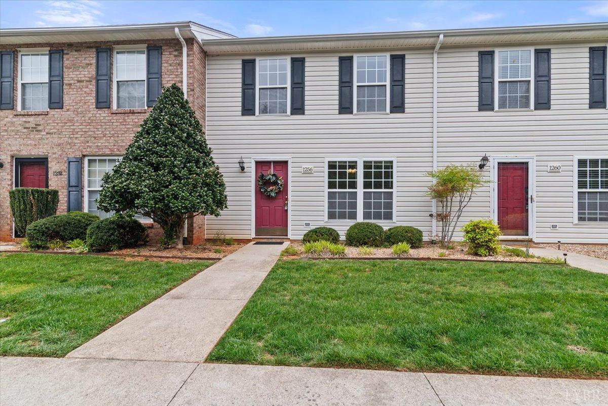 1256 Blue Ridge View Circle, Forest, Virginia image 2