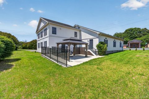 Tiny photo for 168 Faulconerville Drive, Amherst, VA 24521 (MLS # 366646)