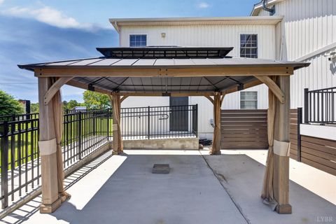 Tiny photo for 168 Faulconerville Drive, Amherst, VA 24521 (MLS # 366646)