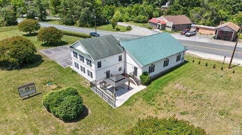 Tiny photo for 168 Faulconerville Drive, Amherst, VA 24521 (MLS # 366646)
