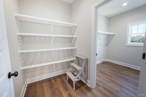 Tiny photo for 10510 Leesville Road, Lynch Station, VA 24571 (MLS # 363145)