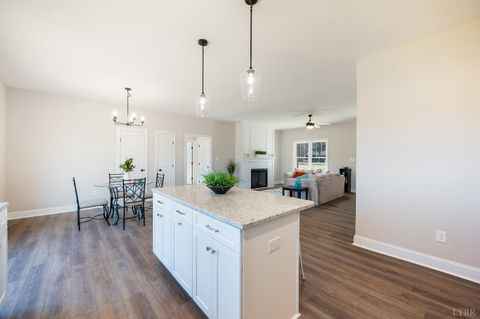 Tiny photo for 10510 Leesville Road, Lynch Station, VA 24571 (MLS # 363145)