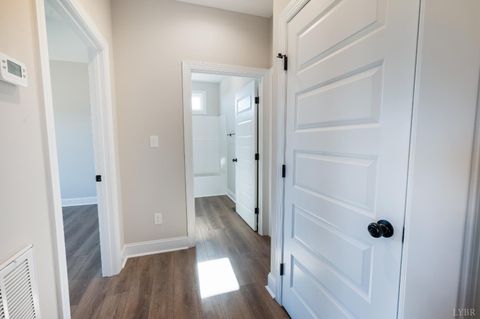 Tiny photo for 10510 Leesville Road, Lynch Station, VA 24571 (MLS # 363145)