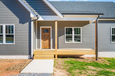 Tiny photo for 10510 Leesville Road, Lynch Station, VA 24571 (MLS # 363145)