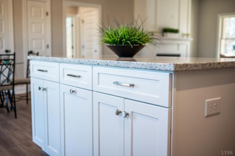 Tiny photo for 10510 Leesville Road, Lynch Station, VA 24571 (MLS # 363145)