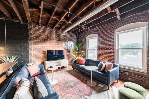 Tiny photo for 1220 Main Street #D, Lynchburg, VA 24504 (MLS # 362171)