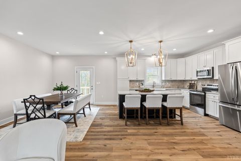 Tiny photo for 2441 River Road, Madison Heights, VA 24572 (MLS # 363790)