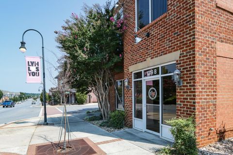 Tiny photo for 205 Wyndhurst Drive, Lynchburg, VA 24502 (MLS # 363231)