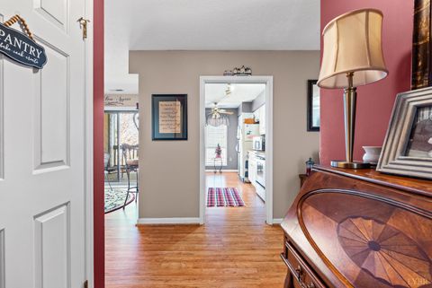 Tiny photo for 208 Manor Drive, Forest, VA 24551 (MLS # 363675)