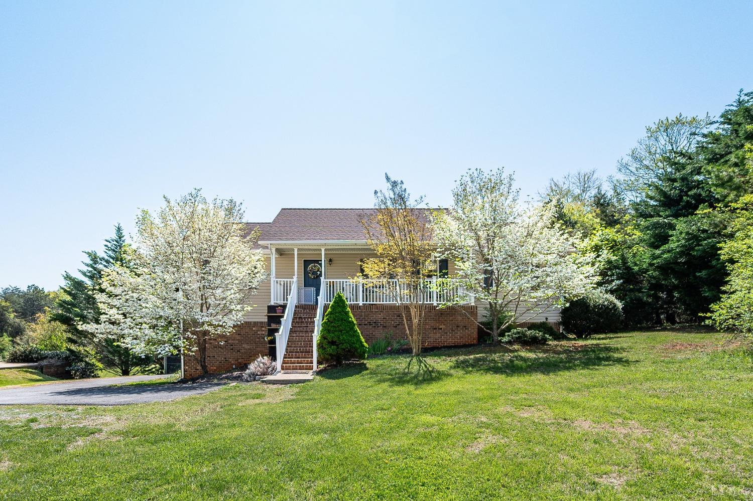 199 Shannon Forest Drive, Rustburg, Virginia image 3