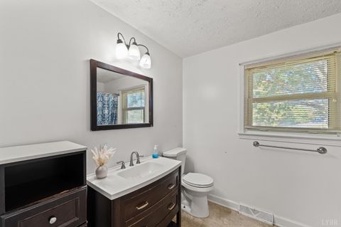 Tiny photo for 212 Ogden Road, Altavista, VA 24517 (MLS # 362709)