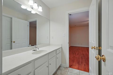 Tiny photo for 103 Waterton Dr Dr, Lynchburg, VA 24503 (MLS # 364351)