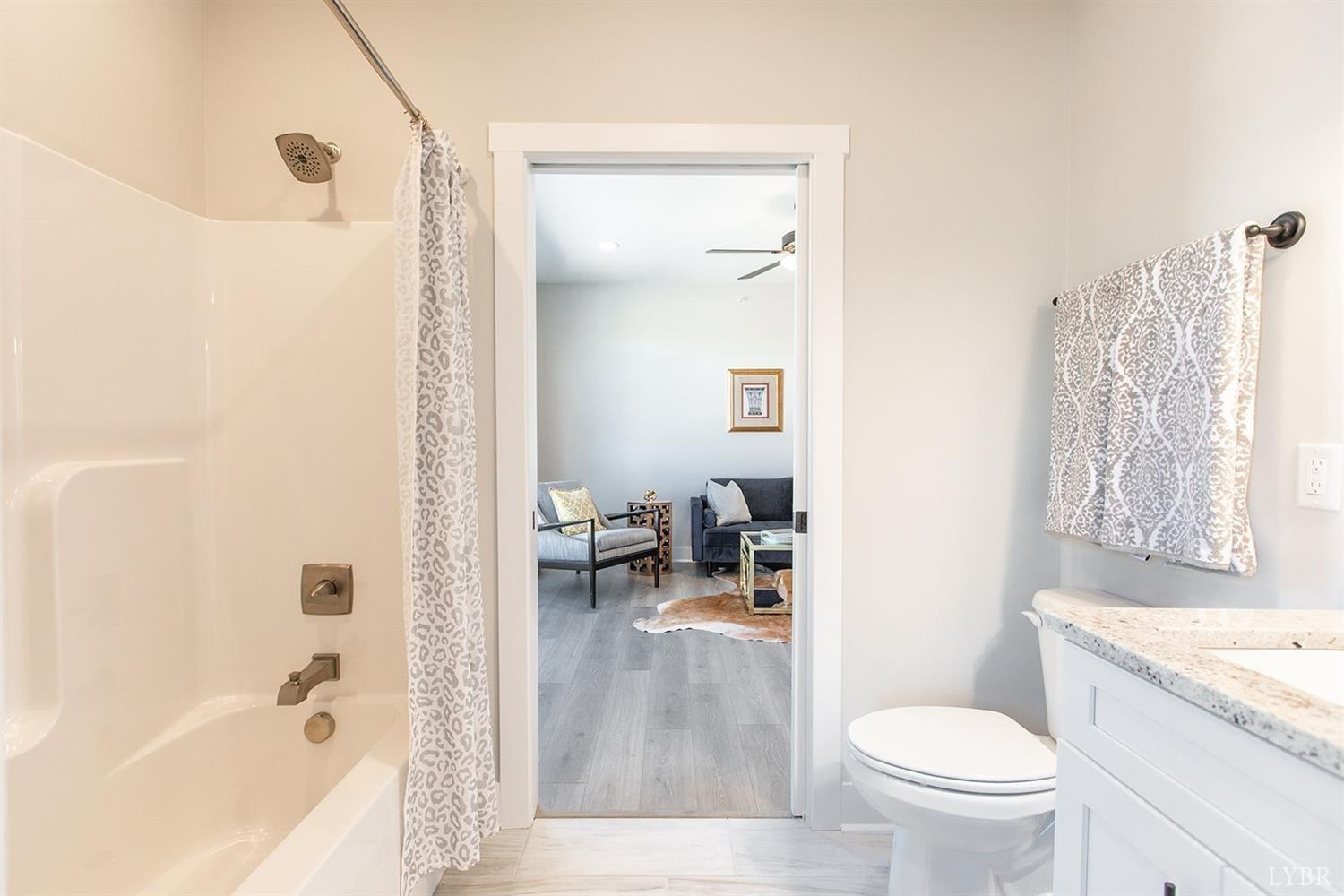 1300 Stoney Ridge Blvd Blvd #206, Forest, Virginia image 24
