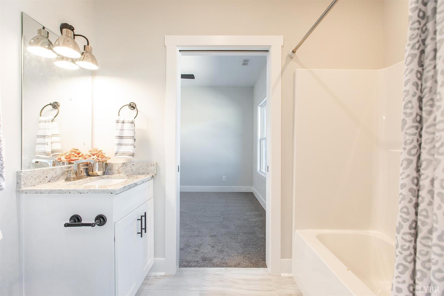 1300 Stoney Ridge Blvd Blvd #206, Forest, Virginia image 23