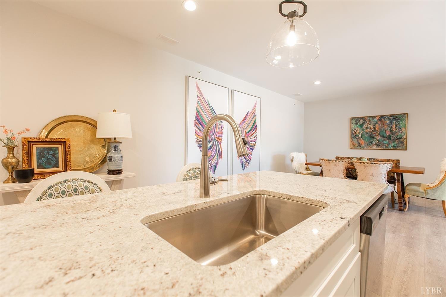 1300 Stoney Ridge Blvd Blvd #206, Forest, Virginia image 9