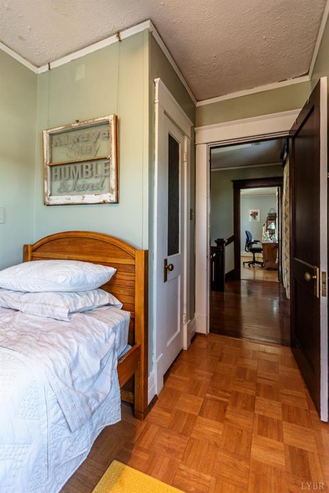 Tiny photo for 151 Burke Street, Appomattox, VA 24522 (MLS # 365680)