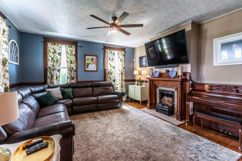 Tiny photo for 151 Burke Street, Appomattox, VA 24522 (MLS # 365680)