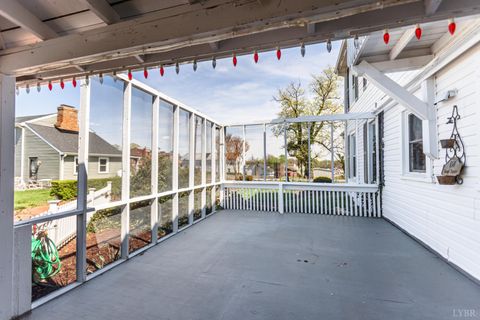 Tiny photo for 151 Burke Street, Appomattox, VA 24522 (MLS # 365680)