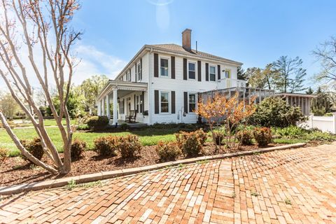 Tiny photo for 151 Burke Street, Appomattox, VA 24522 (MLS # 365680)