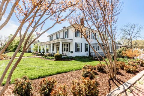 Tiny photo for 151 Burke Street, Appomattox, VA 24522 (MLS # 365680)