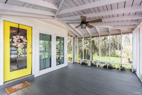 Tiny photo for 151 Burke Street, Appomattox, VA 24522 (MLS # 365680)