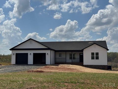 Tiny photo for 1839 Horseshoe Road, Appomattox, VA 24522 (MLS # 365632)