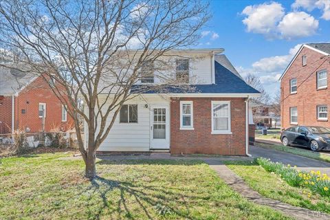 Tiny photo for 3219 Collingwood Street, Roanoke, VA 24018 (MLS # 364968)