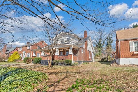 Tiny photo for 3219 Collingwood Street, Roanoke, VA 24018 (MLS # 364968)