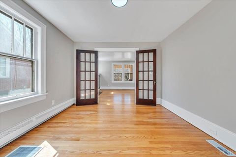 Tiny photo for 3219 Collingwood Street, Roanoke, VA 24018 (MLS # 364968)