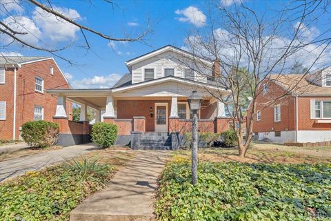 Tiny photo for 3219 Collingwood Street, Roanoke, VA 24018 (MLS # 364968)