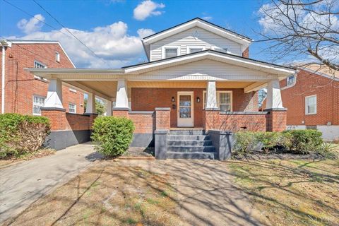Tiny photo for 3219 Collingwood Street, Roanoke, VA 24018 (MLS # 364968)