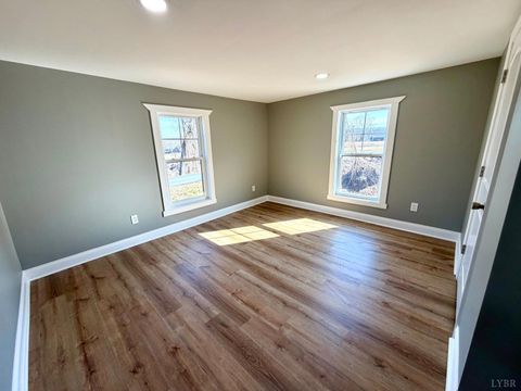 Tiny photo for 117 Monroe Street, Monroe, VA 24574 (MLS # 364853)