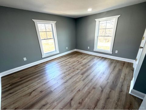 Tiny photo for 117 Monroe Street, Monroe, VA 24574 (MLS # 364853)