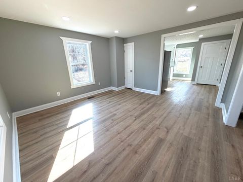 Tiny photo for 117 Monroe Street, Monroe, VA 24574 (MLS # 364853)