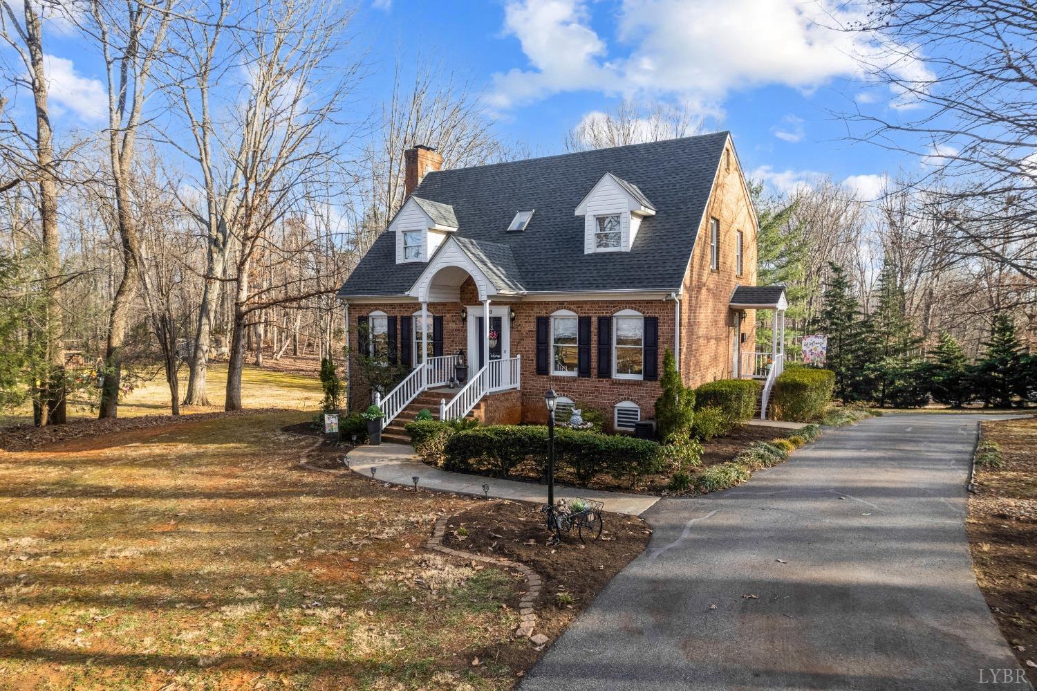 100 Hickory Winds Court, Forest, Virginia image 2