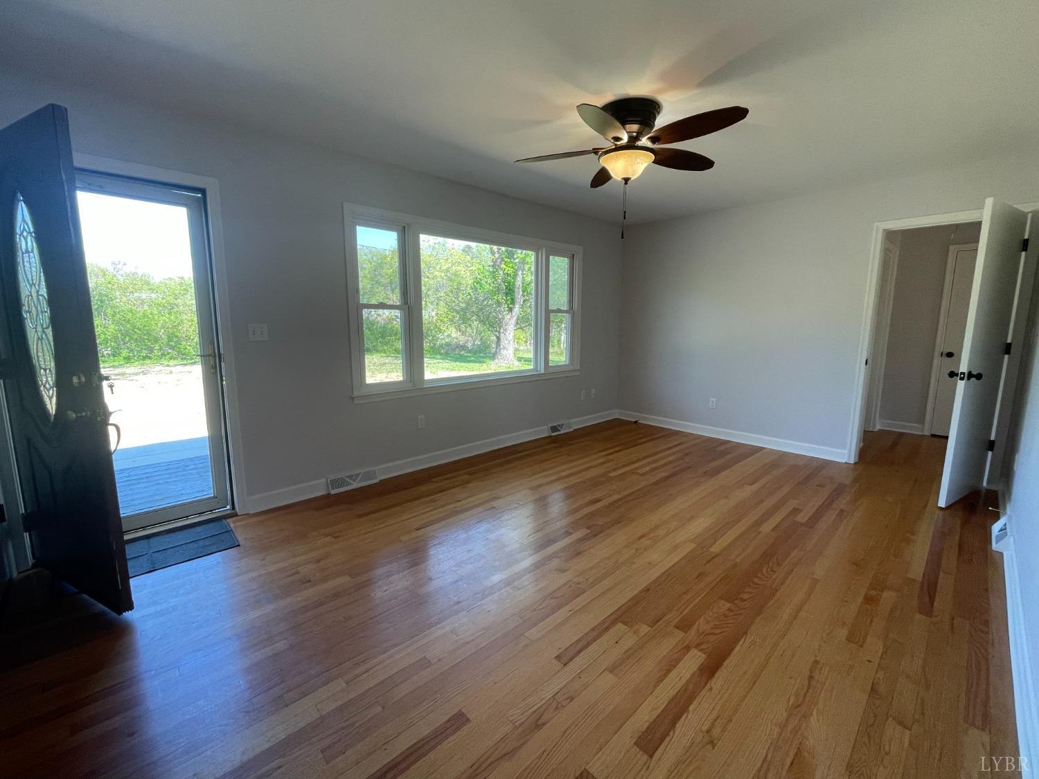 1079 Glenwood Drive, Bedford, Virginia image 23