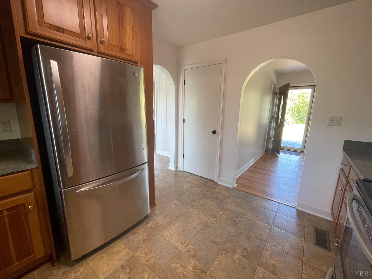 1079 Glenwood Drive, Bedford, Virginia image 13