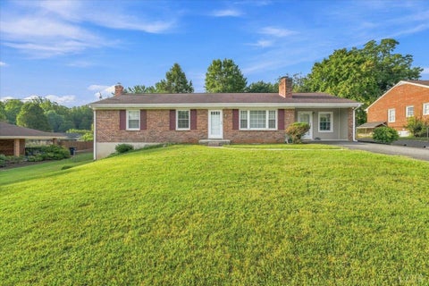 Photo of 7105 Morton Drive DR, Lynchburg, VA 24502 (MLS # 368595)