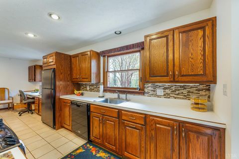 Tiny photo for 331 Johnson Drive, Amherst, VA 24523 (MLS # 365764)
