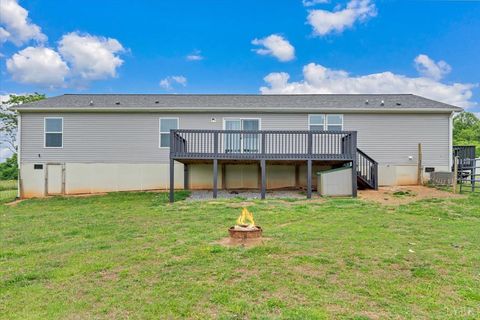 Tiny photo for 1844 Fiddler Creek Road, Bedford, VA 24523 (MLS # 366784)