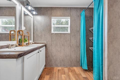 Tiny photo for 1844 Fiddler Creek Road, Bedford, VA 24523 (MLS # 366784)