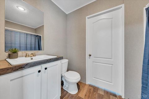 Tiny photo for 1844 Fiddler Creek Road, Bedford, VA 24523 (MLS # 366784)