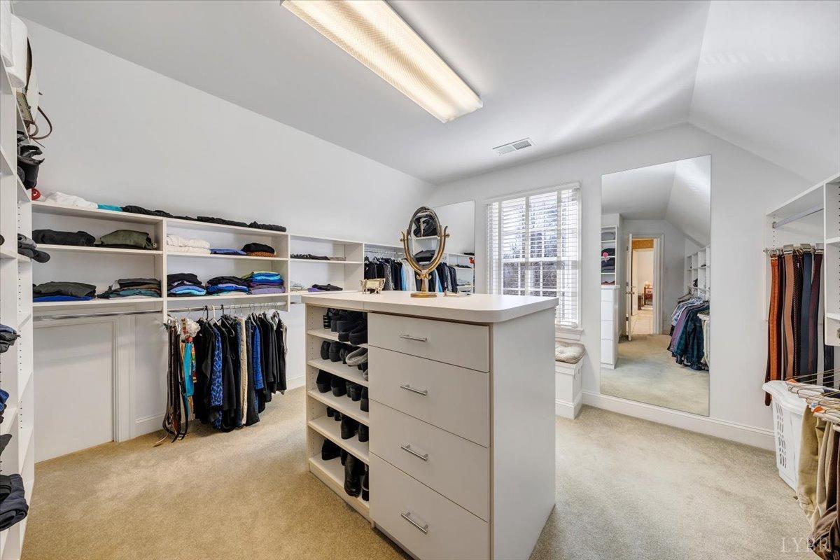 Lynchburg, Virginia 24503, United States, 4 Bedrooms Bedrooms, ,5 BathroomsBathrooms,Residential,Pending,11598