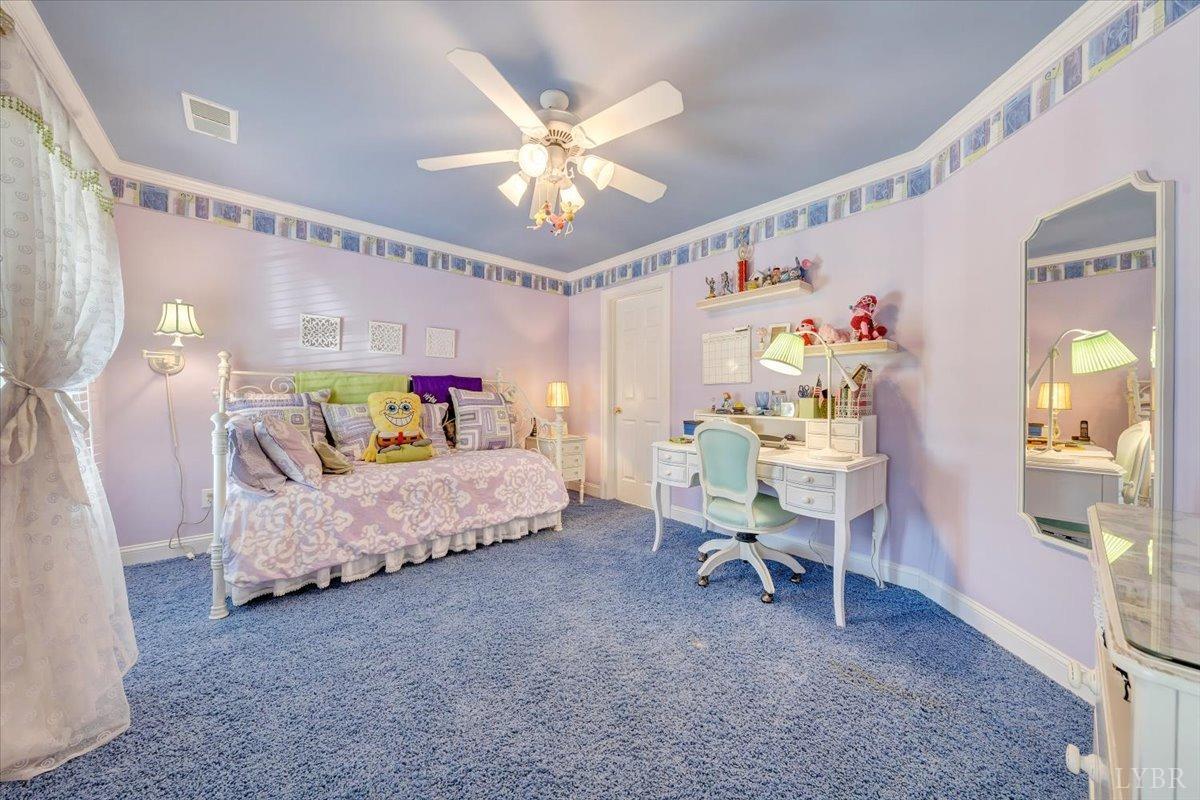 Lynchburg, Virginia 24503, United States, 4 Bedrooms Bedrooms, ,5 BathroomsBathrooms,Residential,Pending,11598