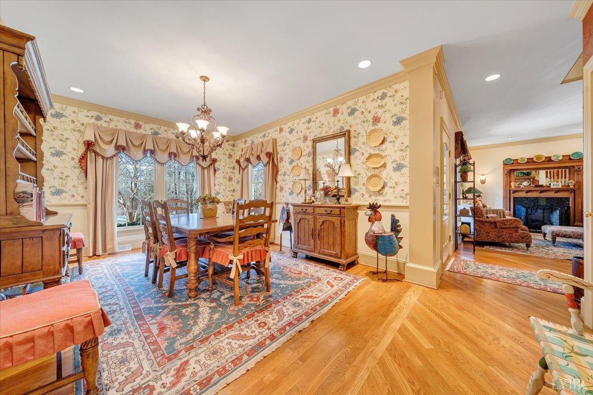 Lynchburg, Virginia 24503, United States, 4 Bedrooms Bedrooms, ,5 BathroomsBathrooms,Residential,Pending,11598