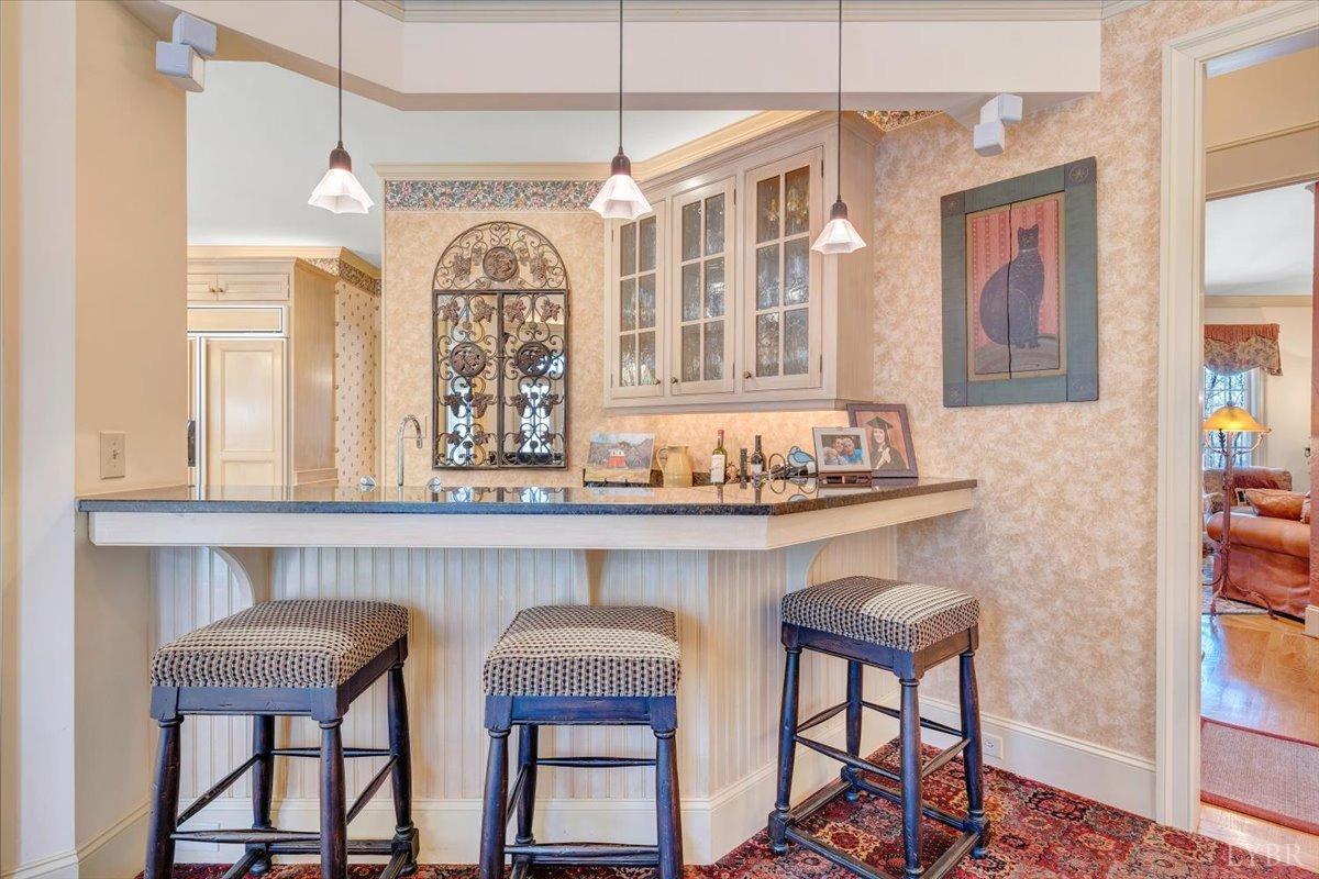 Lynchburg, Virginia 24503, United States, 4 Bedrooms Bedrooms, ,5 BathroomsBathrooms,Residential,Pending,11598