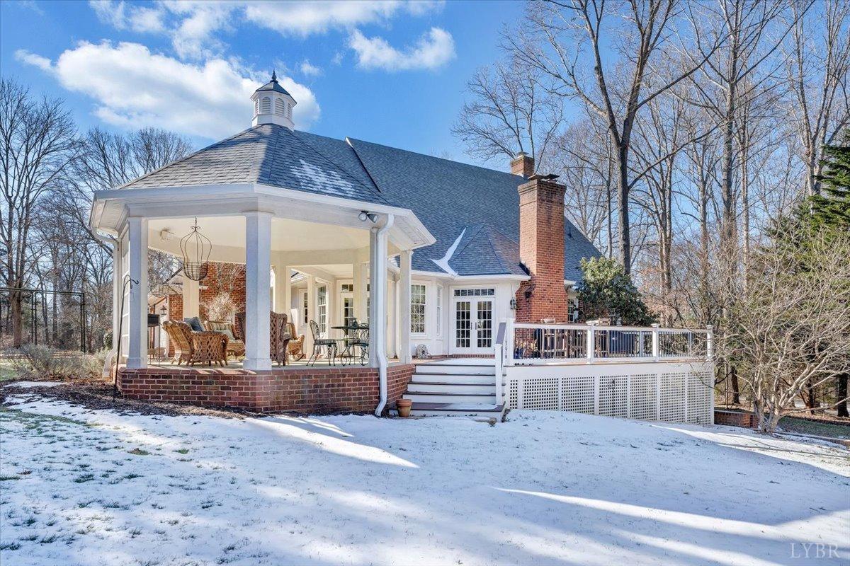 Lynchburg, Virginia 24503, United States, 4 Bedrooms Bedrooms, ,5 BathroomsBathrooms,Residential,Pending,11598